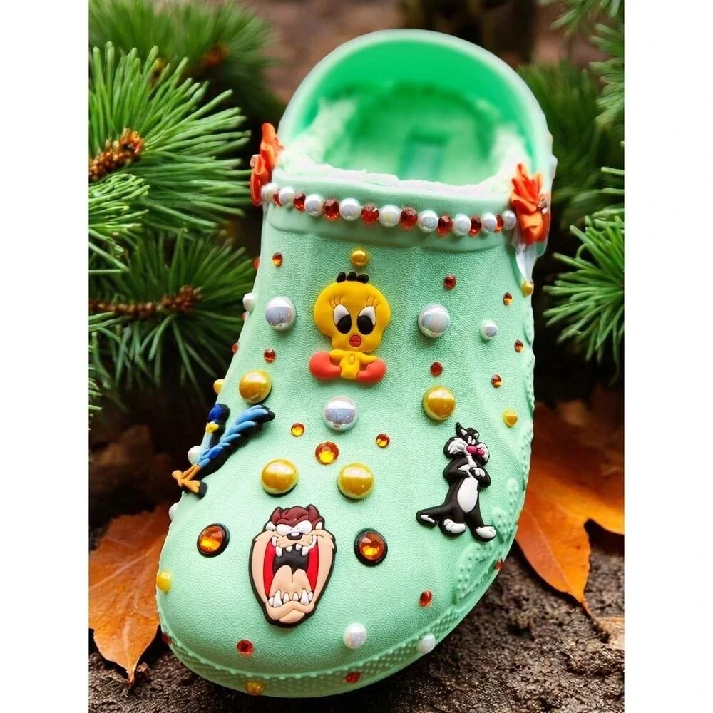 Shoes Sandals Clog Girls Mint Green (Size J3) Bugs‎ Bunny Custom Made